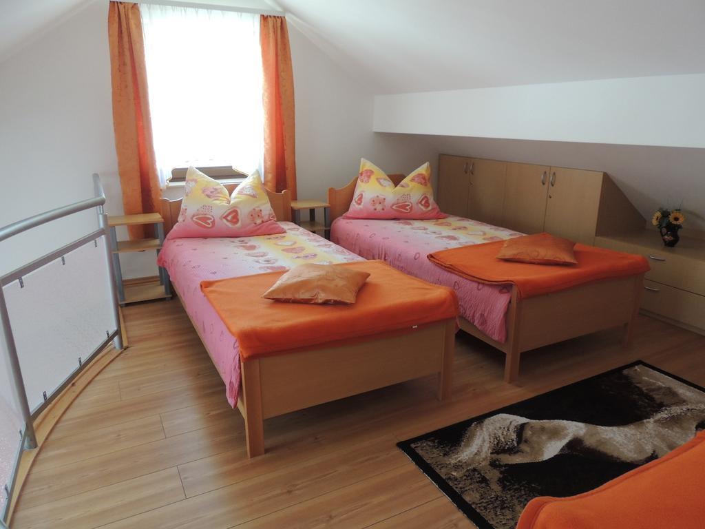 Apartments And Rooms Tavcar เบลด ห้อง รูปภาพ