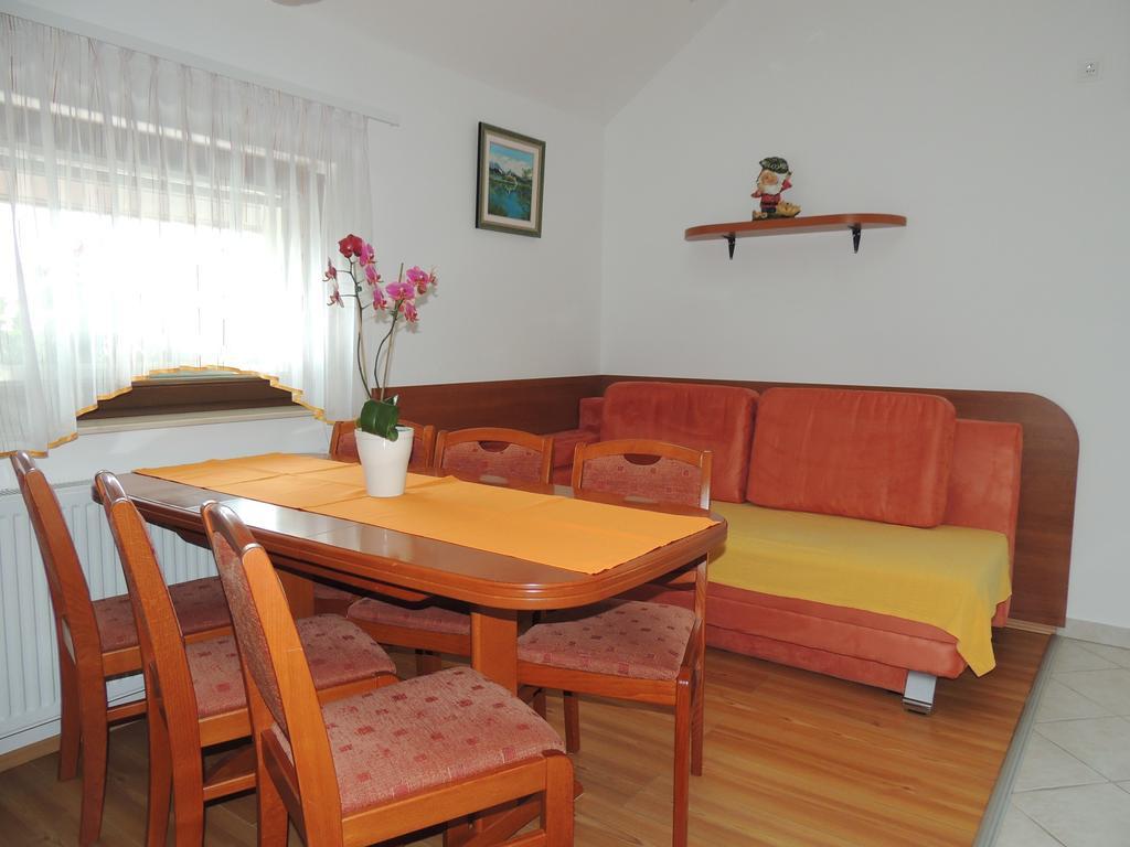 Apartments And Rooms Tavcar เบลด ห้อง รูปภาพ