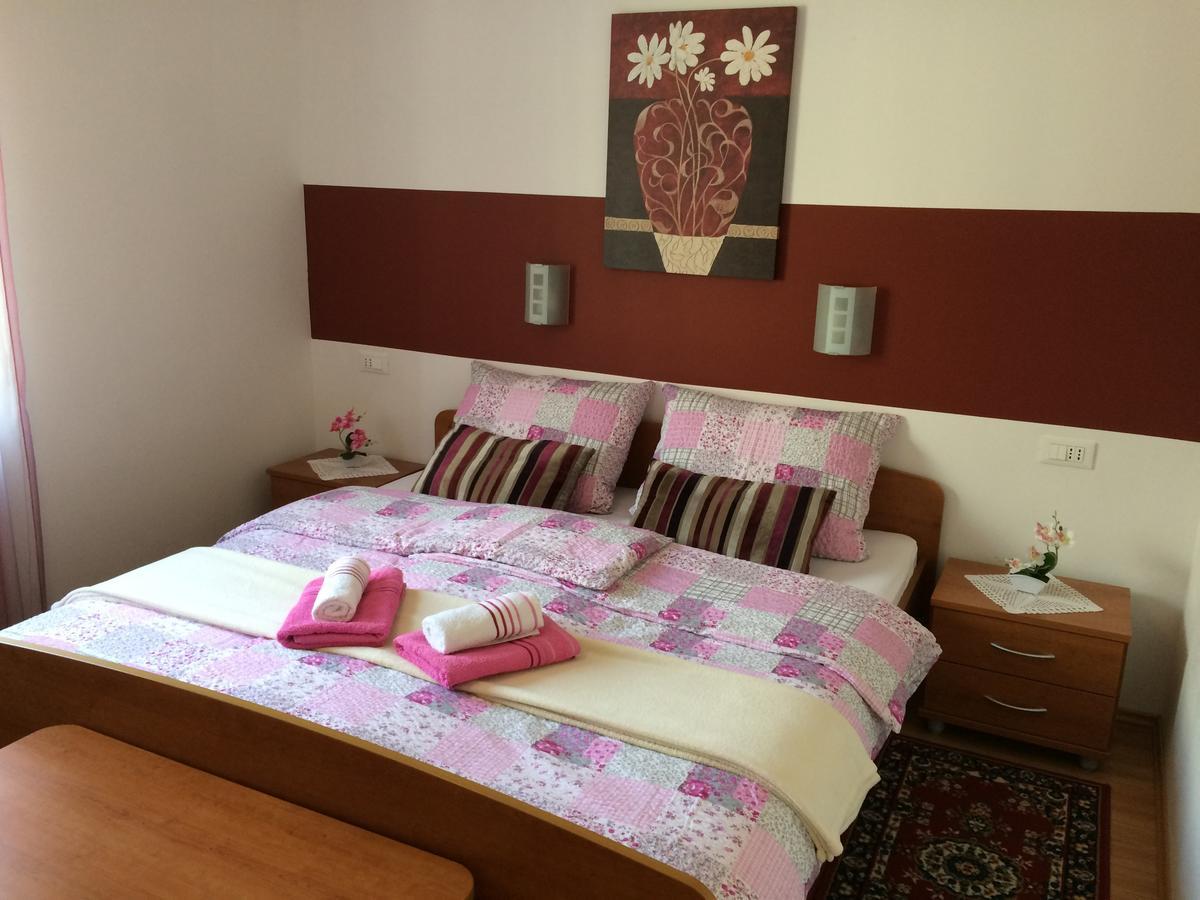 Apartments And Rooms Tavcar เบลด ภายนอก รูปภาพ